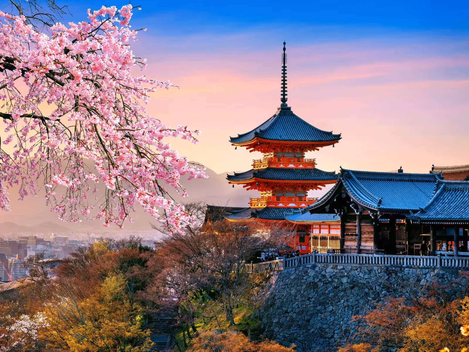 Gunung Fuji dan pagoda di Jepang